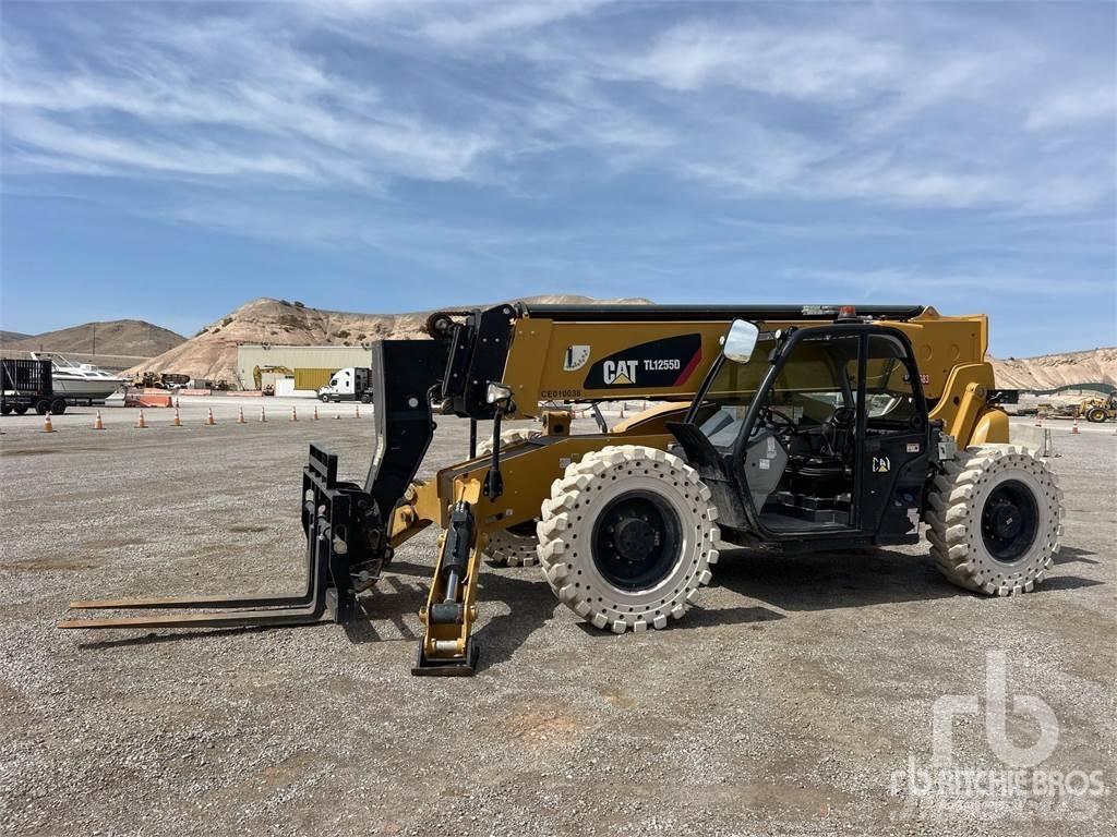 CAT TL1255D Verreikers