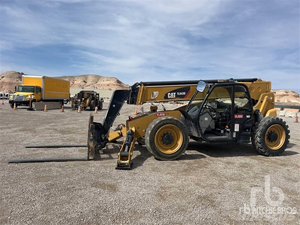 CAT TL943D Verreikers