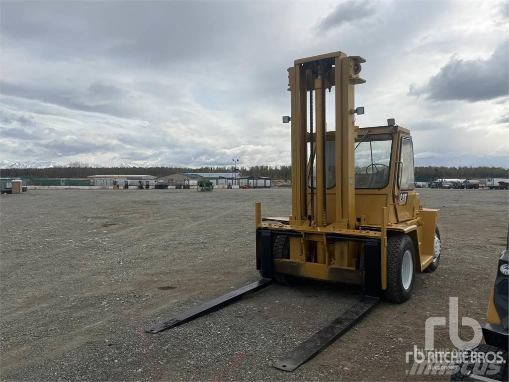 CAT V180 Diesel heftrucks