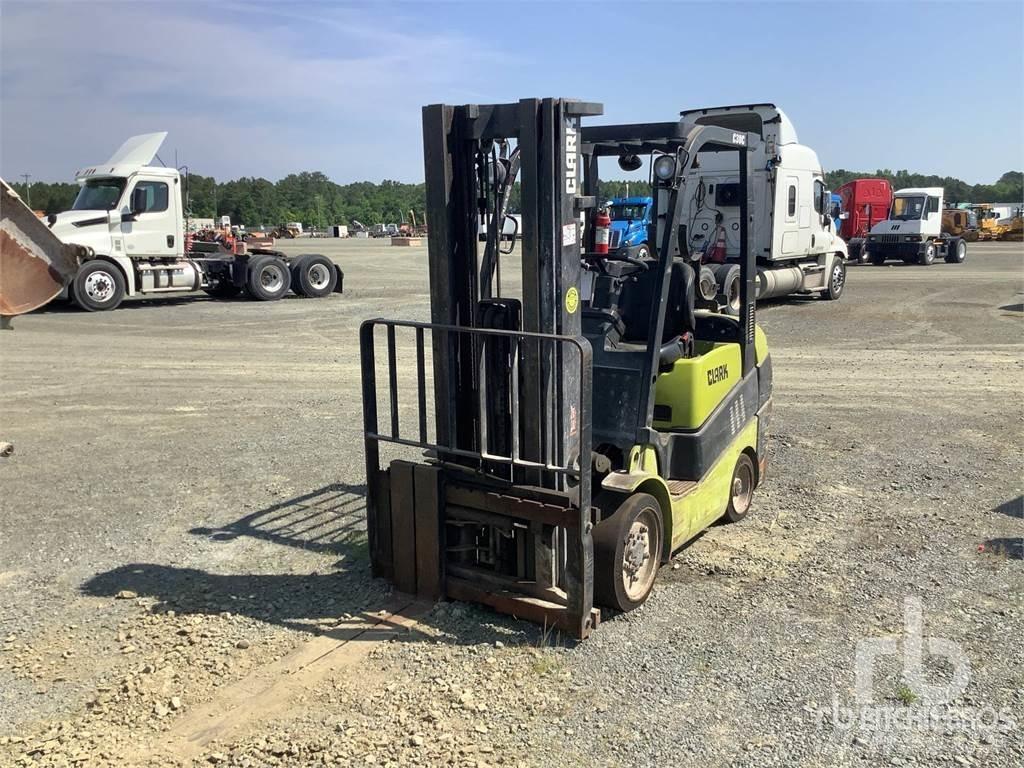 Clark C30 Diesel heftrucks