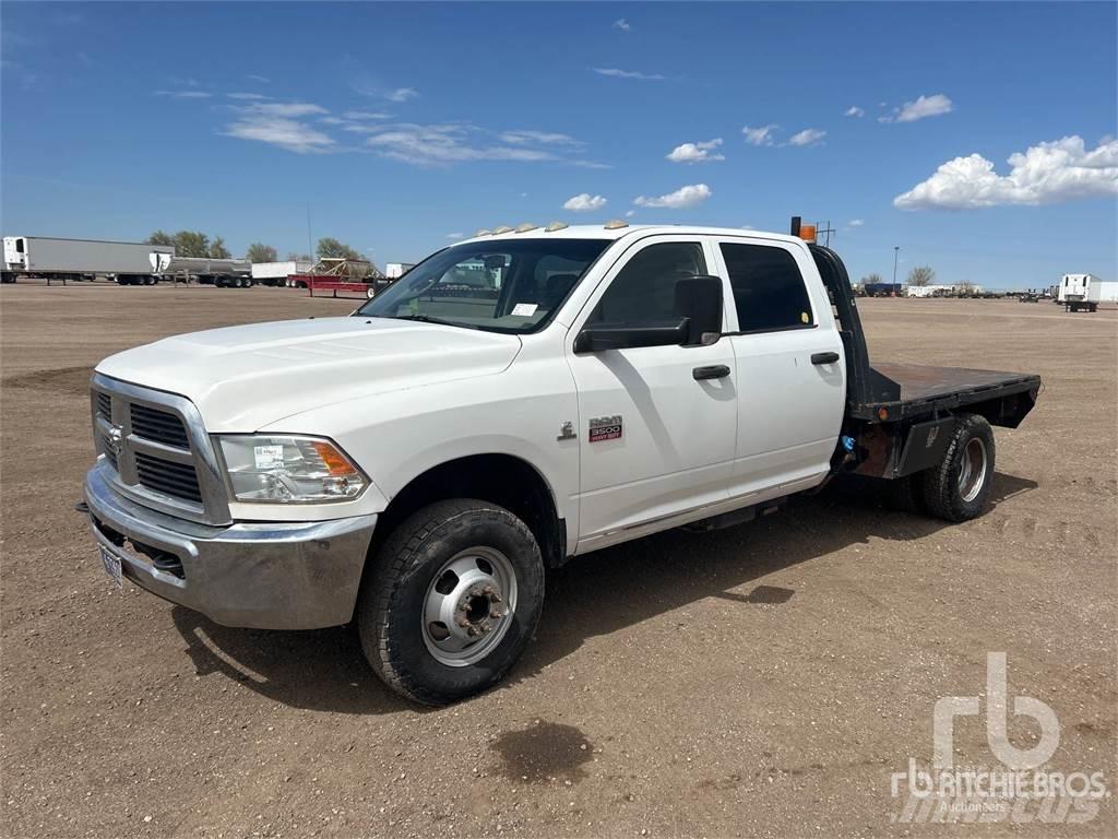 Dodge 3500 Platte bakwagens