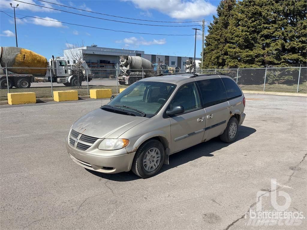 Dodge CARAVAN Gesloten bedrijfswagens