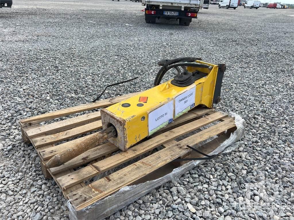Epiroc EC50T Hamers en brekers
