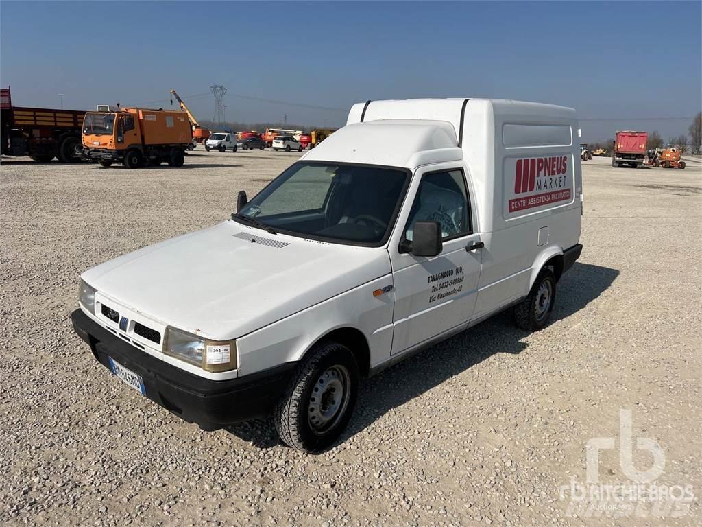 Fiat FIORINO Gesloten bedrijfswagens