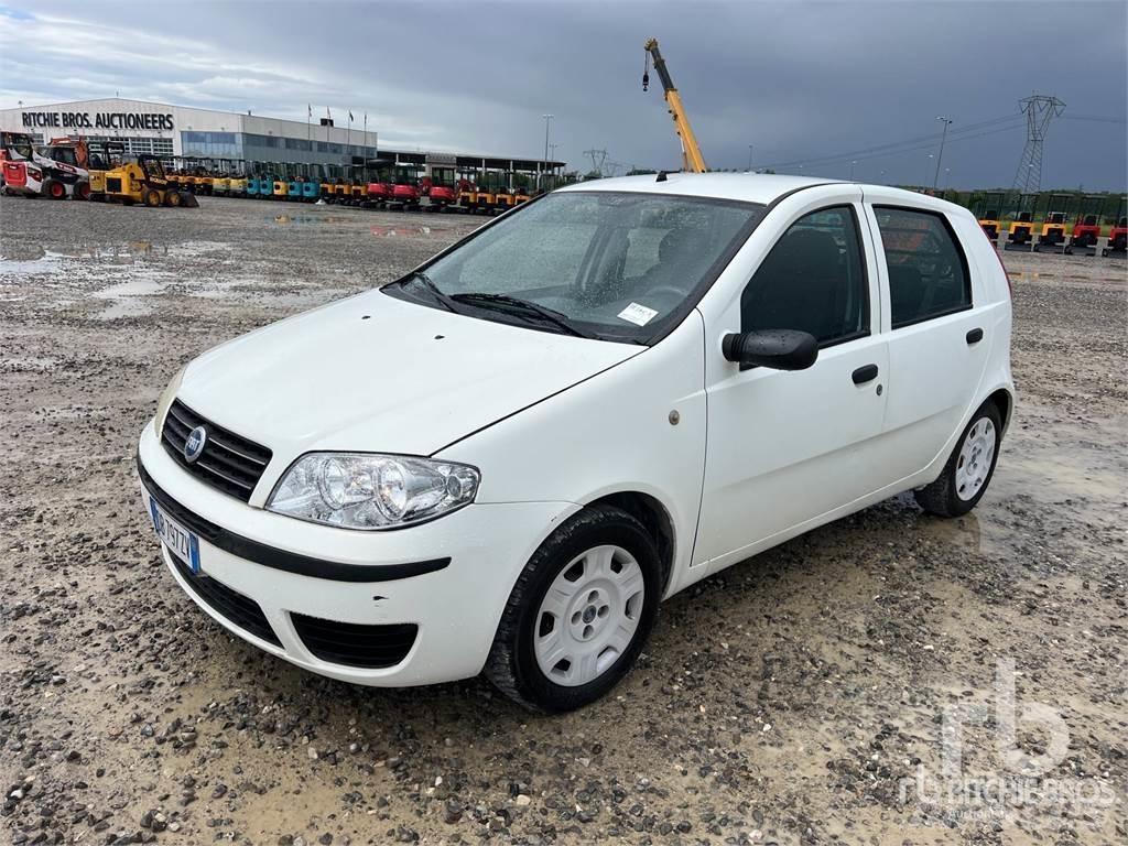 Fiat PUNTO Auto's