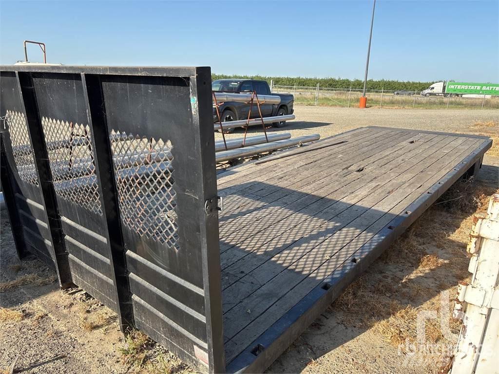  Flatbed Cabine en interieur