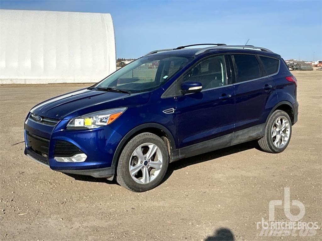 Ford ESCAPE Bestelwagens met open laadbak