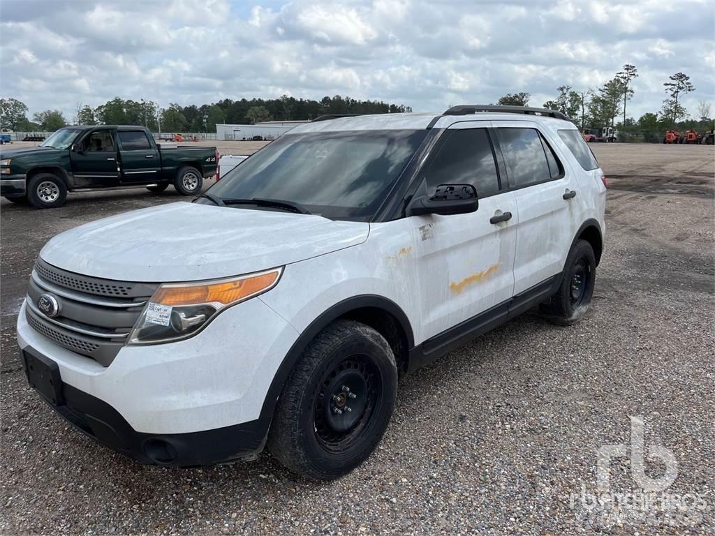 Ford EXPLORER Bestelwagens met open laadbak