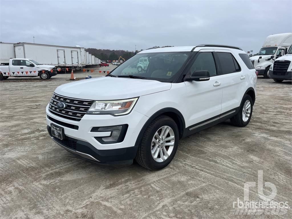 Ford EXPLORER Bestelwagens met open laadbak