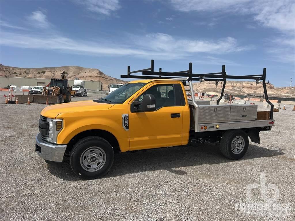 Ford F-250 Platte bakwagens