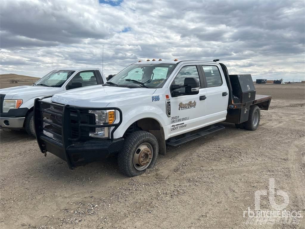 Ford F-350 Bestelwagens met open laadbak