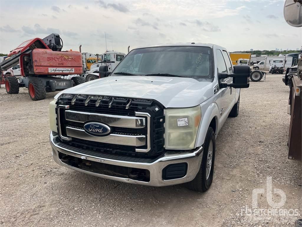 Ford F-350 Bestelwagens met open laadbak
