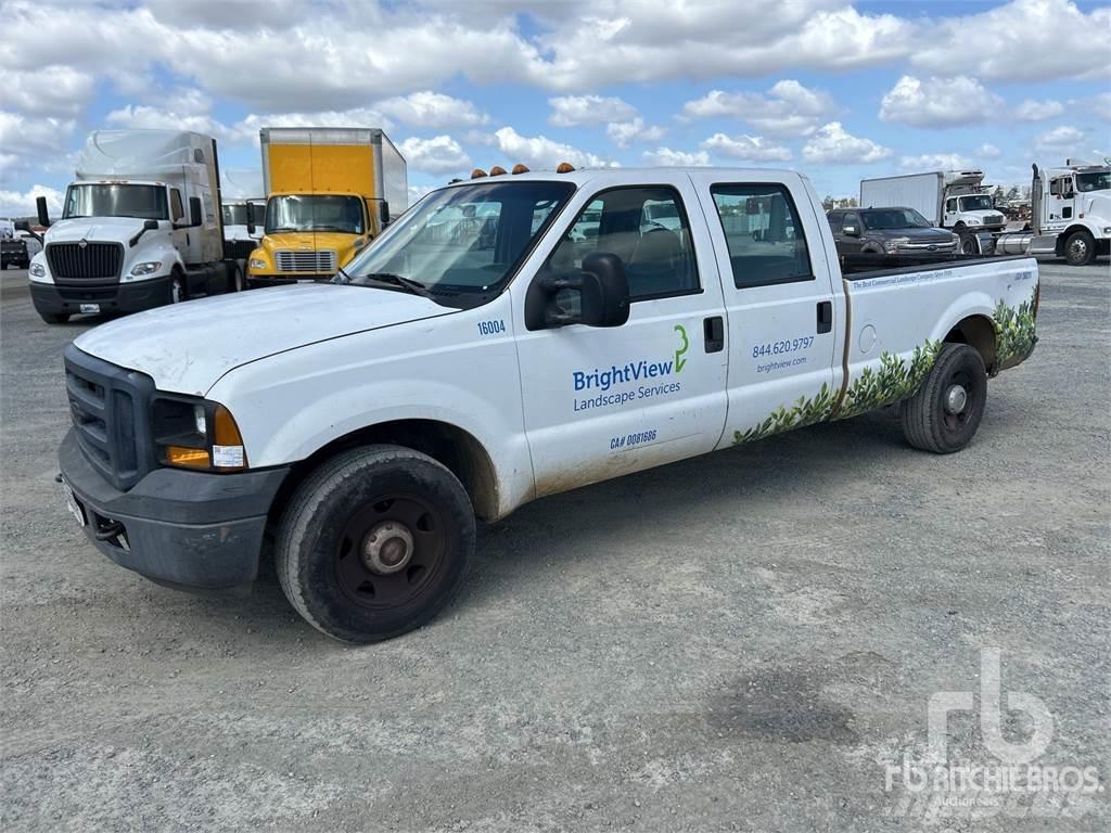 Ford F-350 Bestelwagens met open laadbak