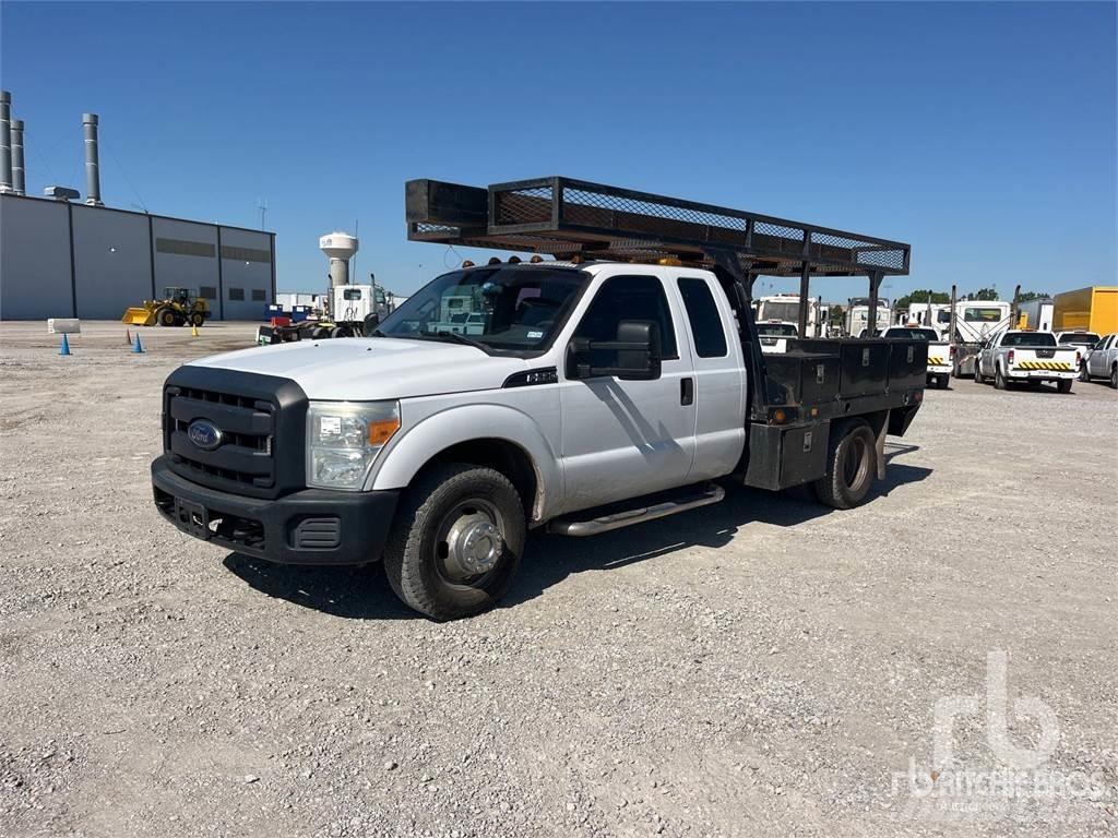 Ford F-350 Platte bakwagens