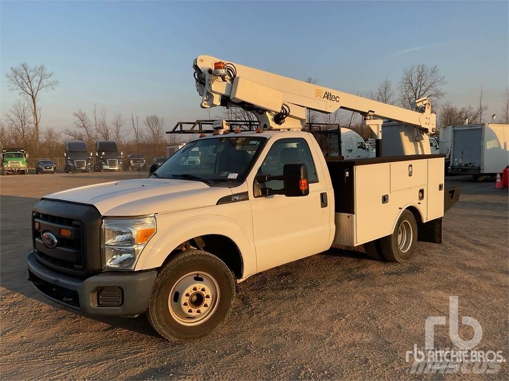 Ford F-350 Aanhanger hoogwerkers