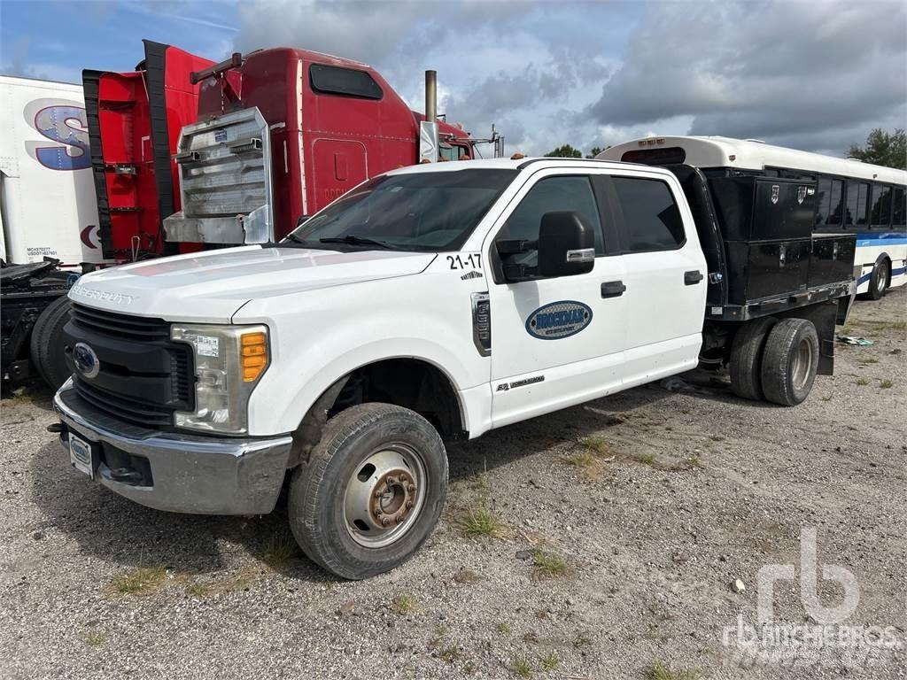 Ford F-350 Platte bakwagens