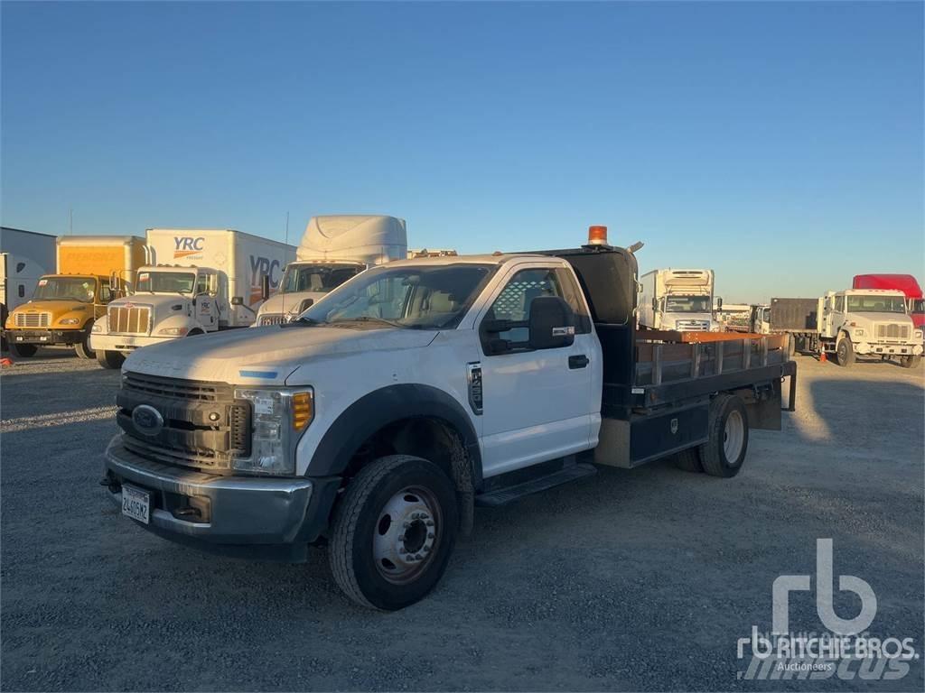 Ford F-450 Platte bakwagens