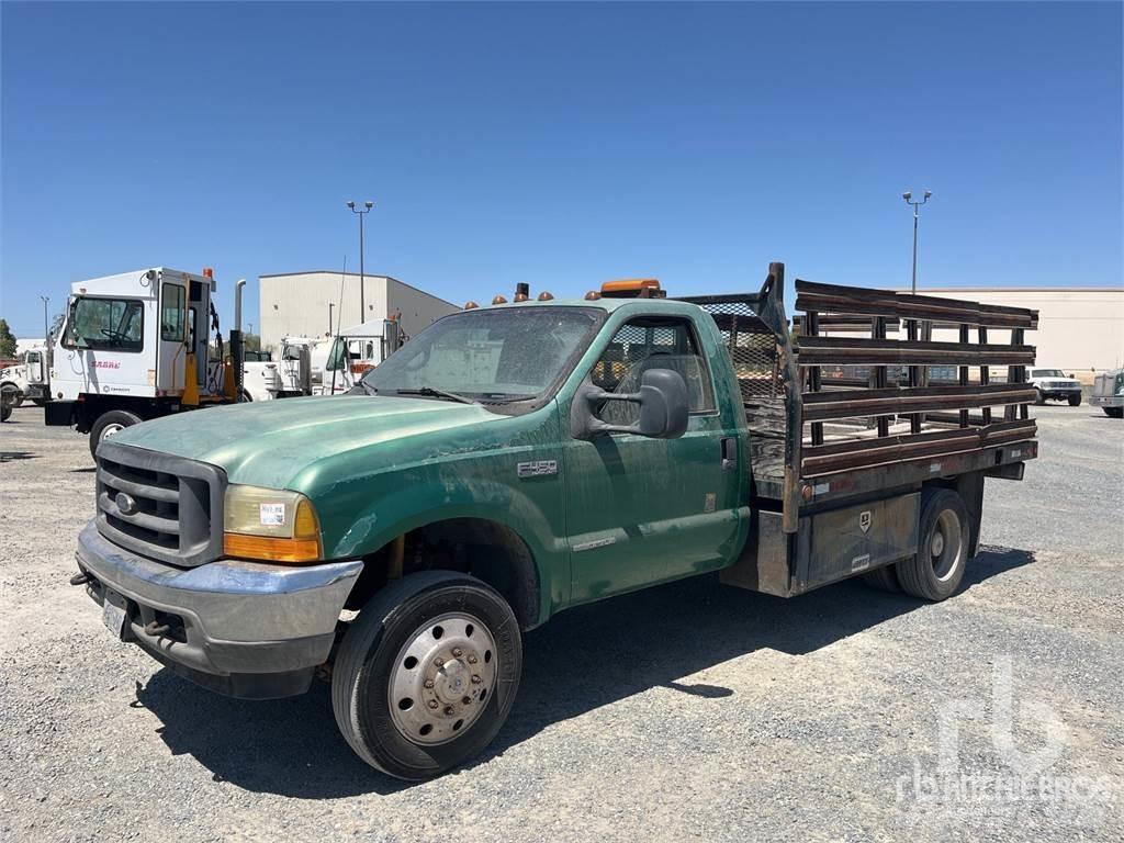 Ford F-450 Platte bakwagens