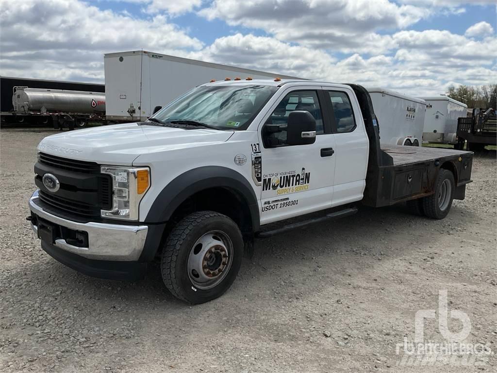 Ford F-550 Platte bakwagens