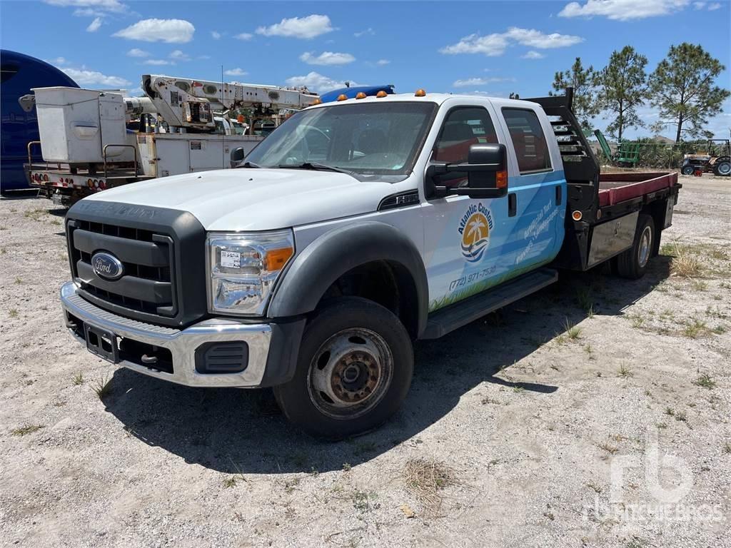 Ford F-550 Platte bakwagens
