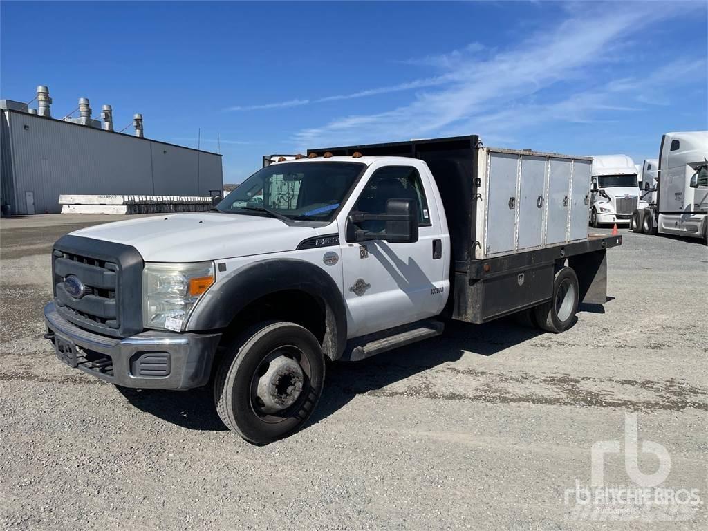 Ford F-550 Platte bakwagens