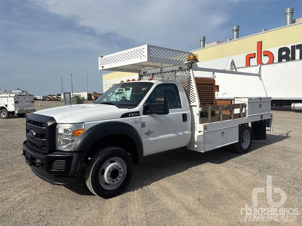 Ford F-550 Platte bakwagens
