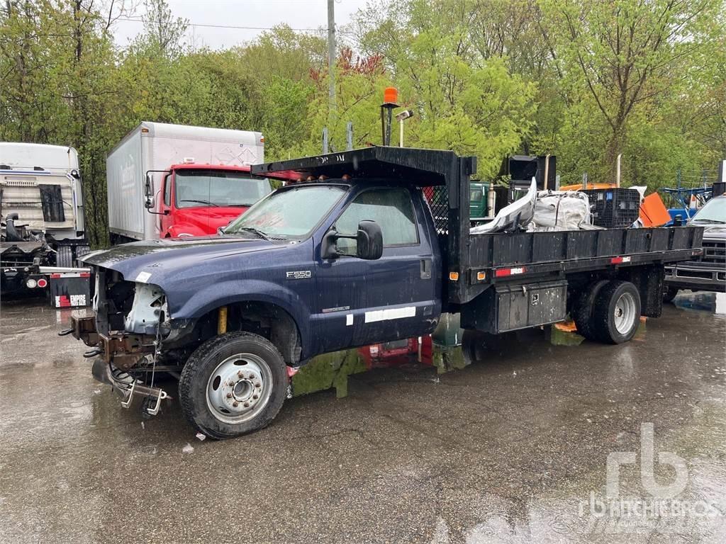 Ford F-550 Platte bakwagens