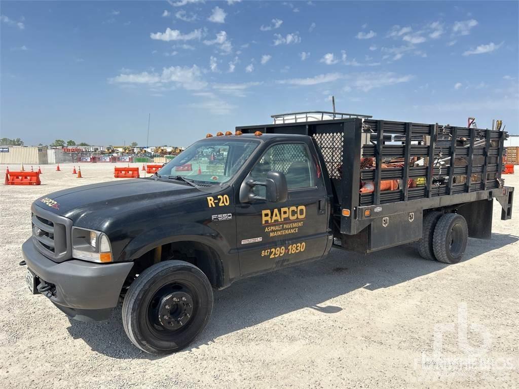Ford F-550 Platte bakwagens