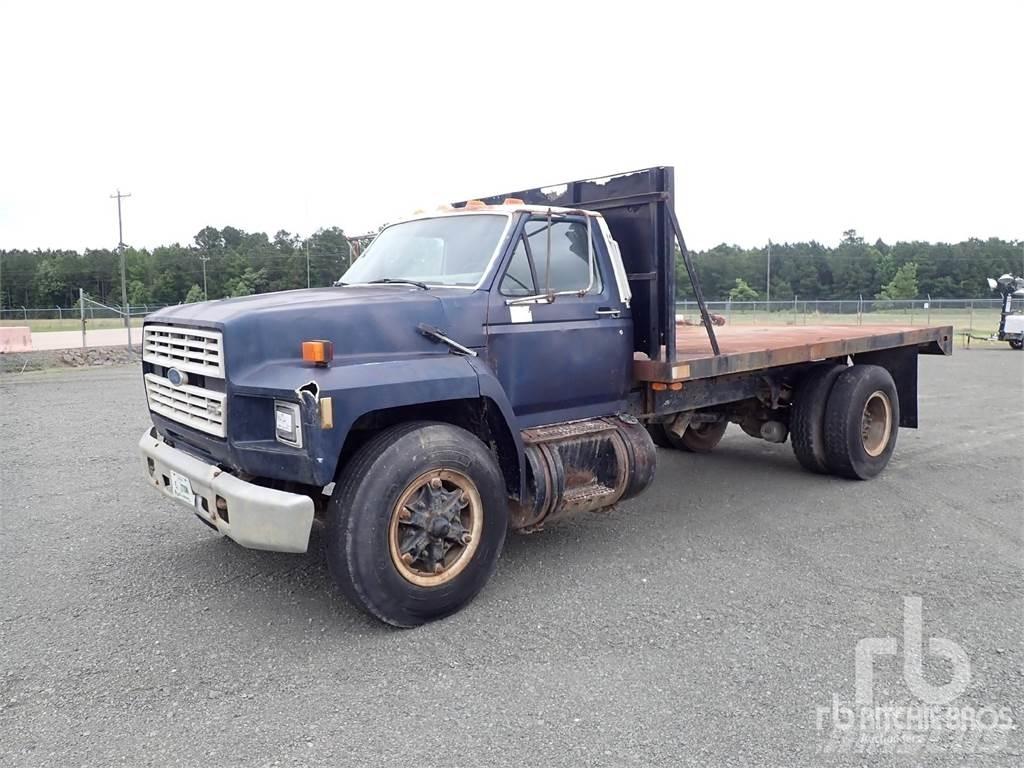 Ford F-800 Platte bakwagens