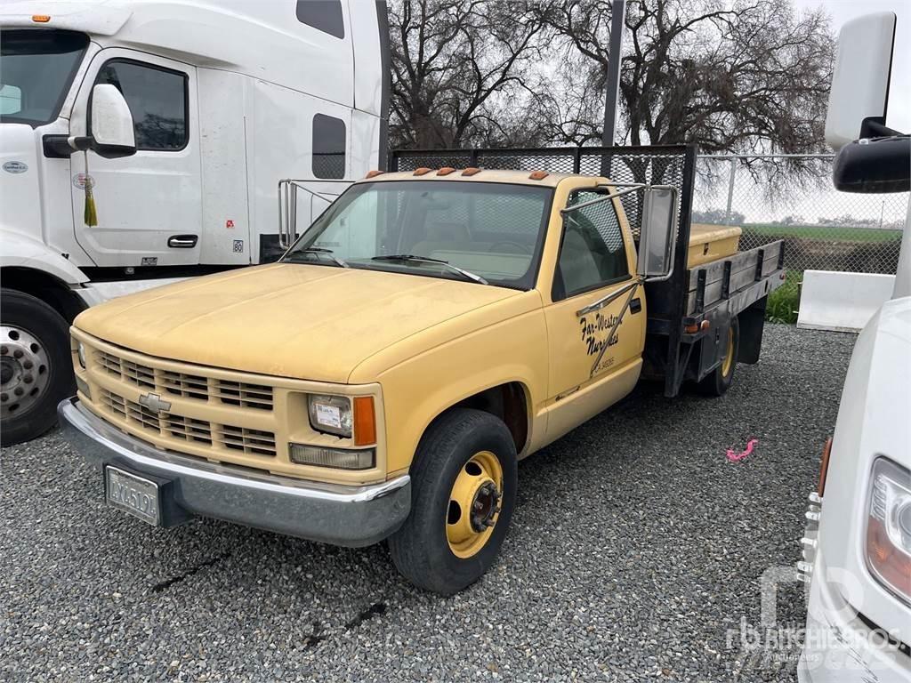 Ford F700 Platte bakwagens