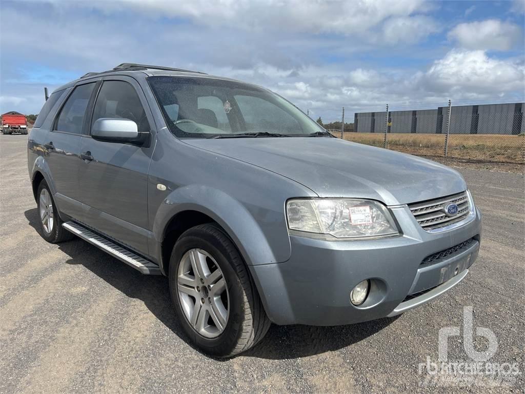 Ford TERRITORY Auto's