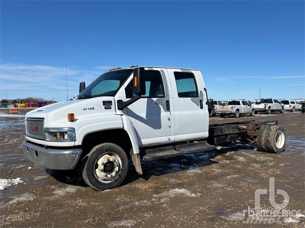 GMC C5500 Chassis met cabine