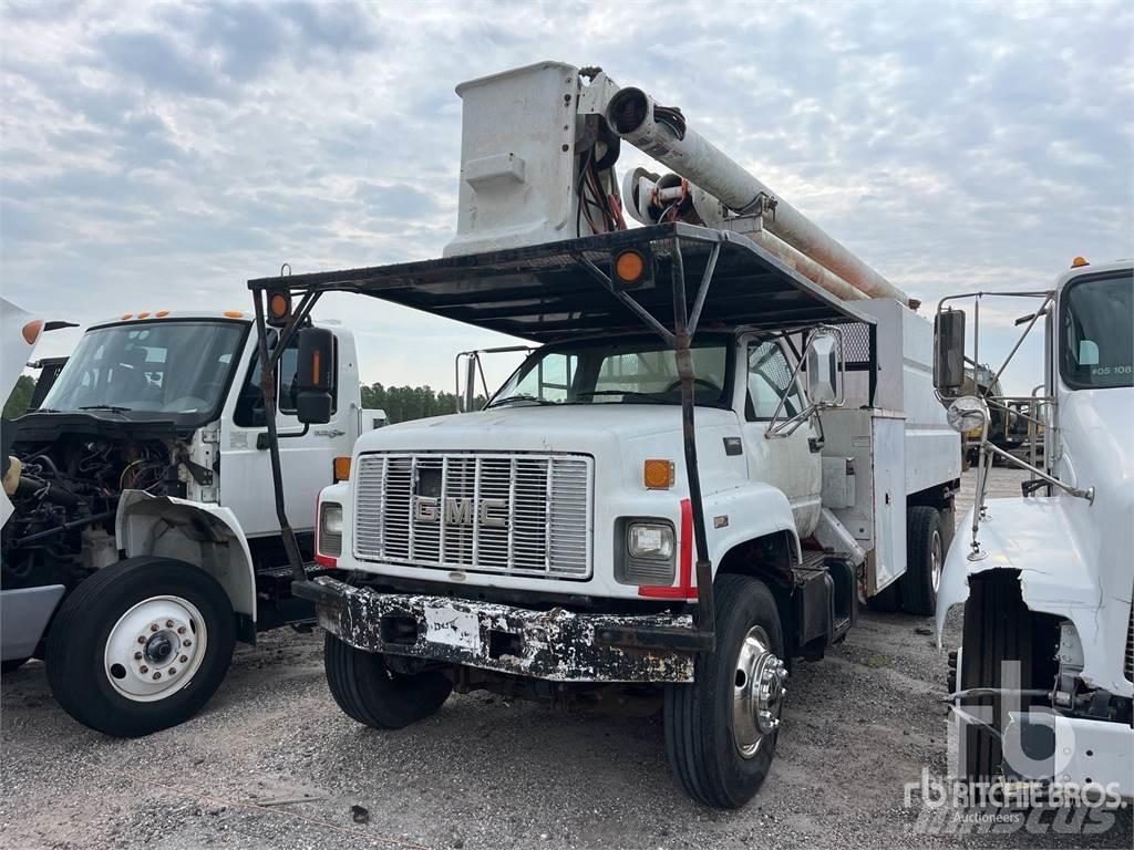 GMC C7500 Aanhanger hoogwerkers