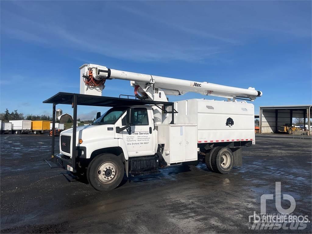 GMC C7500 Aanhanger hoogwerkers