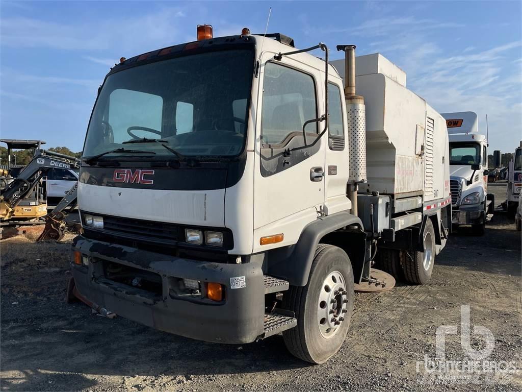GMC T7500 Veegwagens