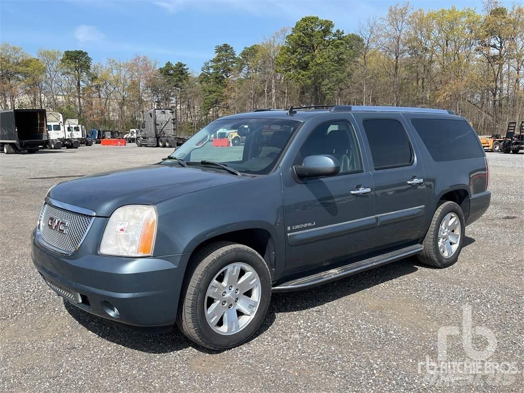 GMC YUKON Bestelwagens met open laadbak