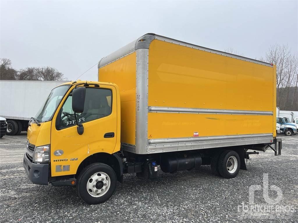 Hino 155 Gesloten bedrijfswagens