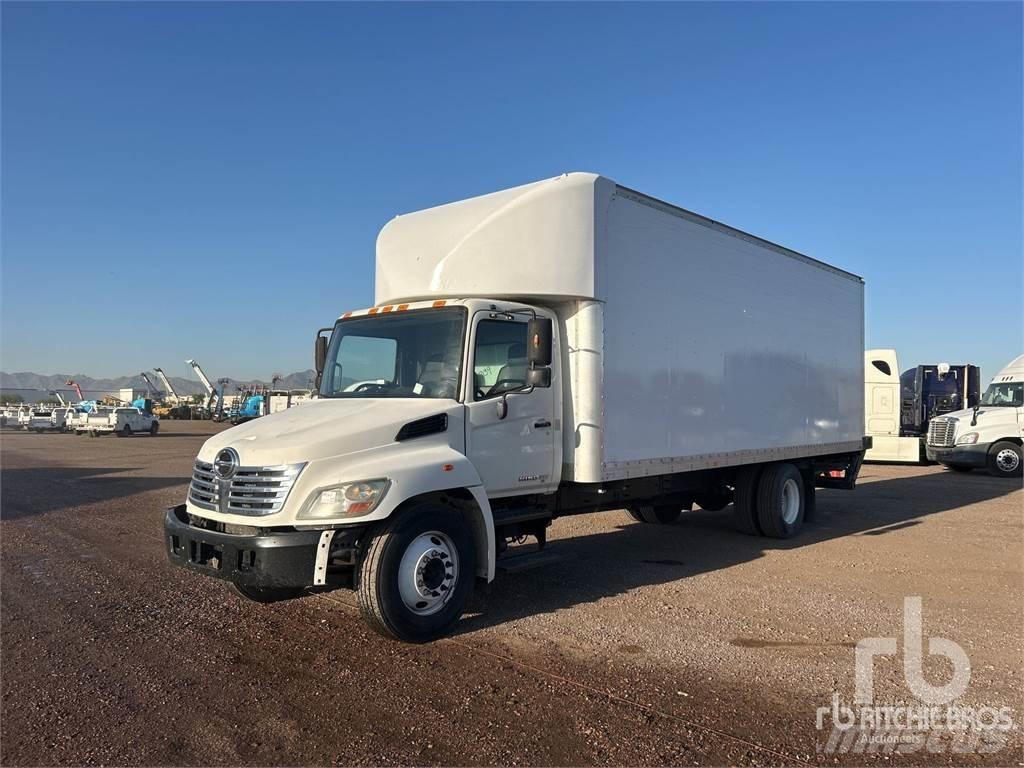 Hino 238 Gesloten bedrijfswagens