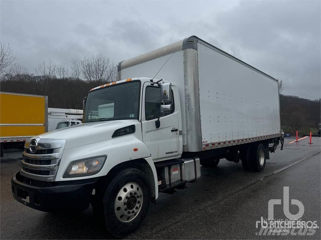 Hino 268 Gesloten bedrijfswagens