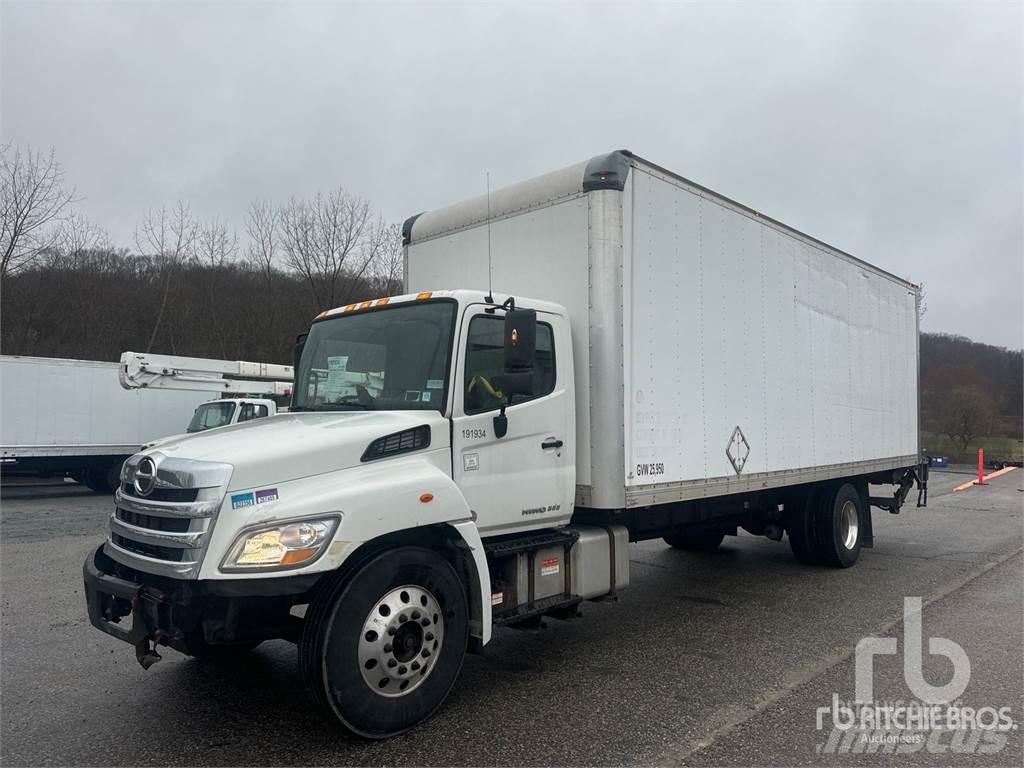 Hino 268 Gesloten bedrijfswagens