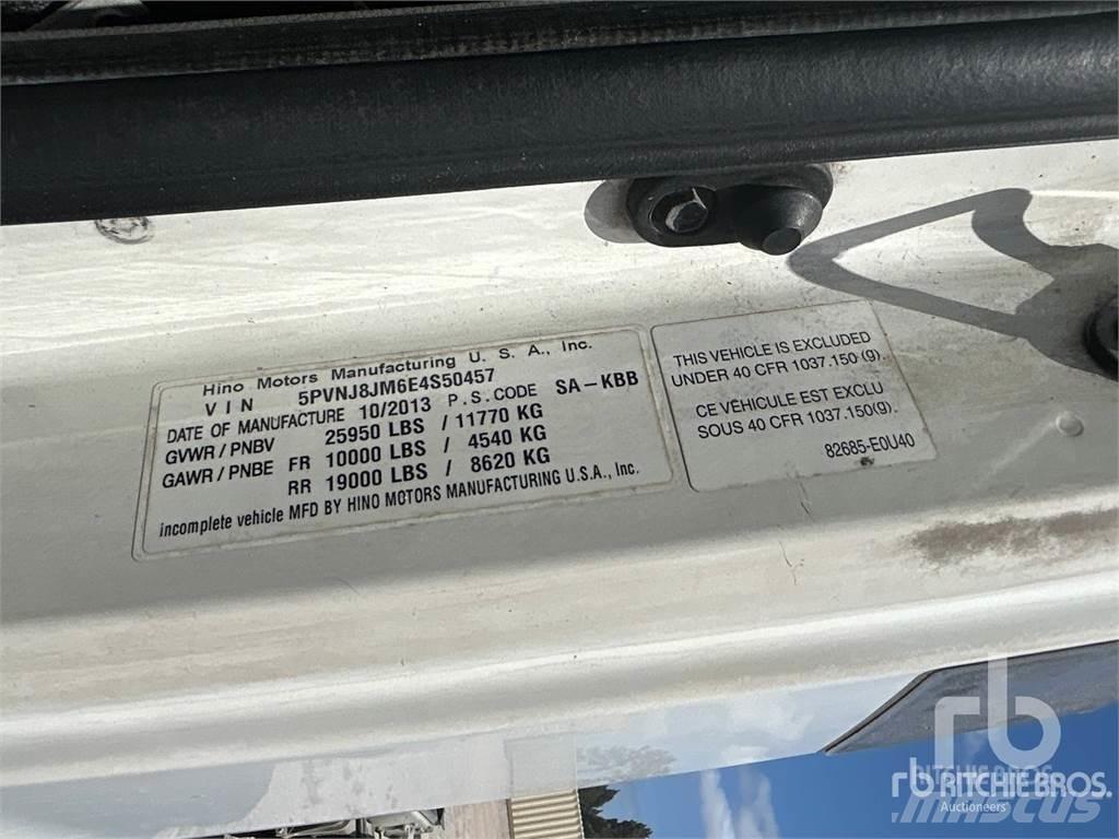 Hino 268 Chassis met cabine