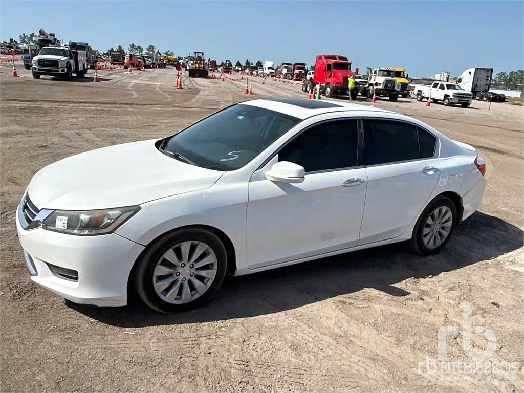 Honda ACCORD Auto's