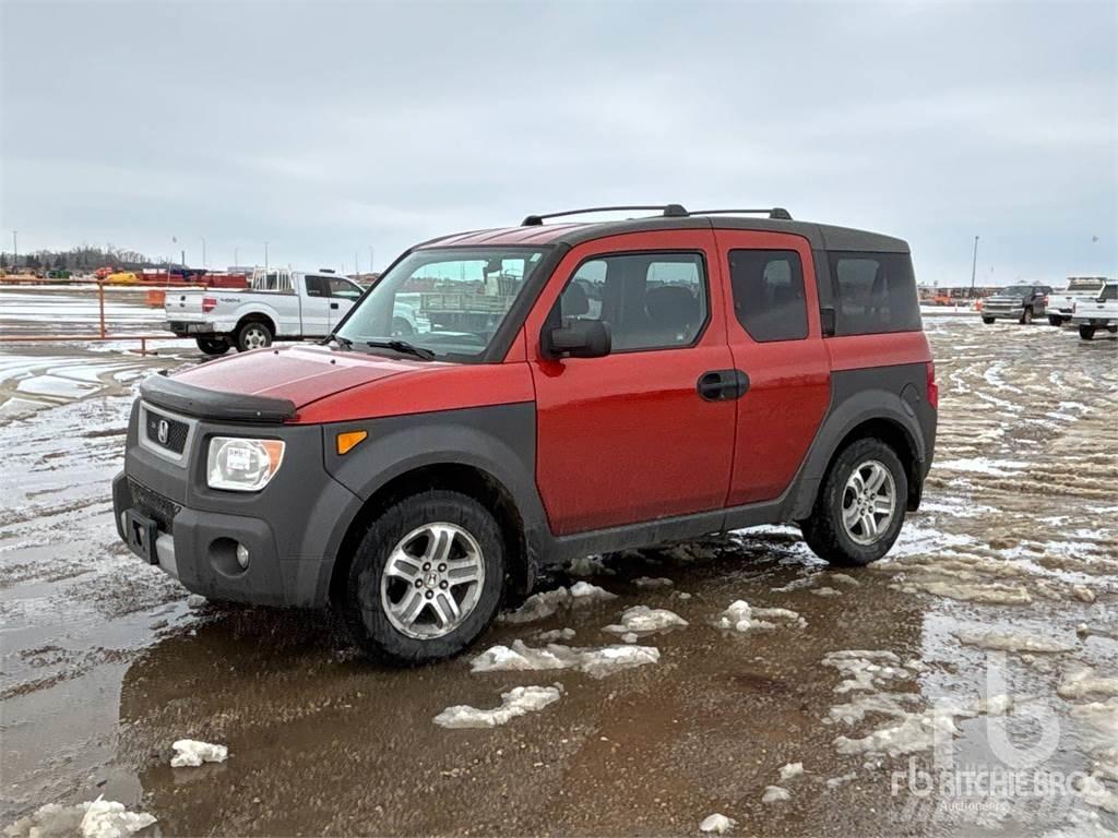 Honda ELEMENT Bestelwagens met open laadbak