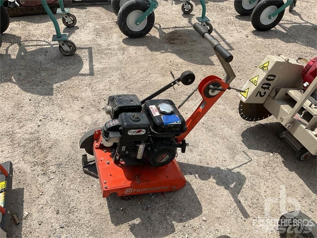 Husqvarna MG8 Asphalt splitting machines