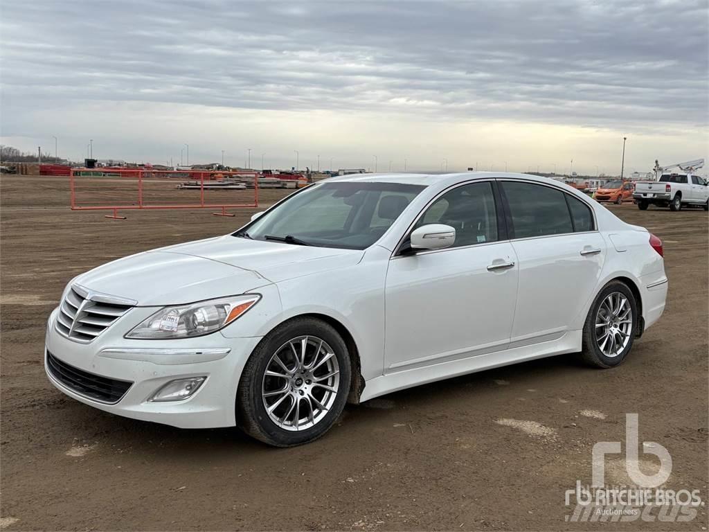 Hyundai GENESIS Auto's