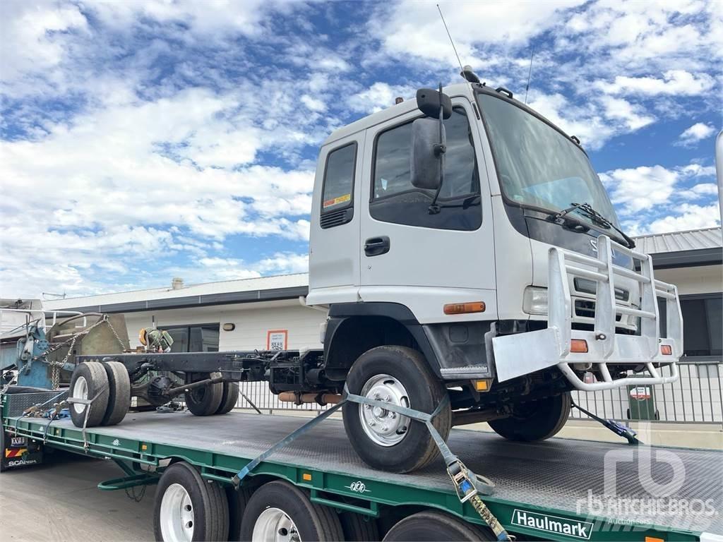 Isuzu FRR500 Chassis met cabine