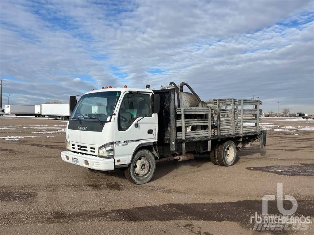 Isuzu NPR Platte bakwagens