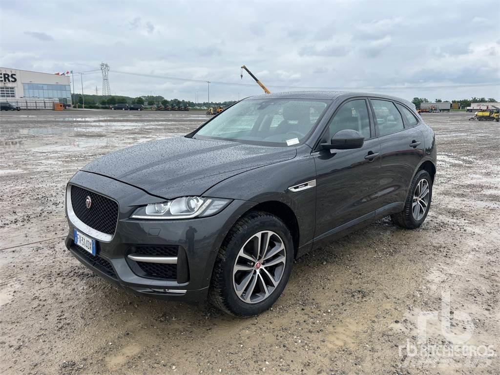 Jaguar F-PACE Bestelwagens met open laadbak