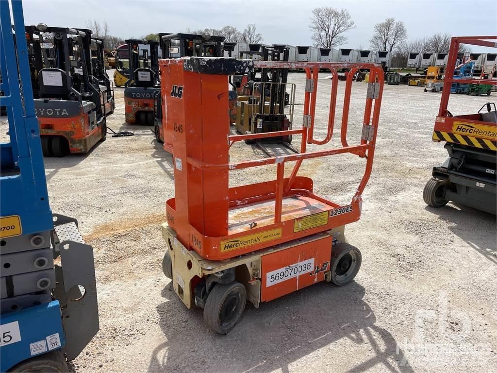 JLG 1230ES Knikarmhoogwerkers