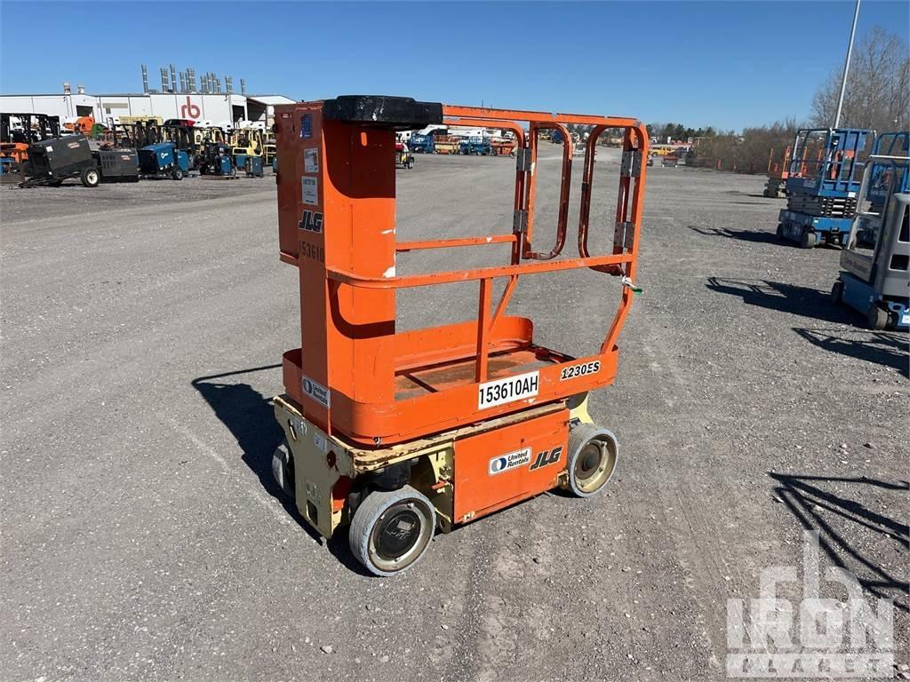 JLG 1230ES Knikarmhoogwerkers